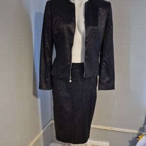 Women's Black Textured Two-Piece Jacket and Skirt Set